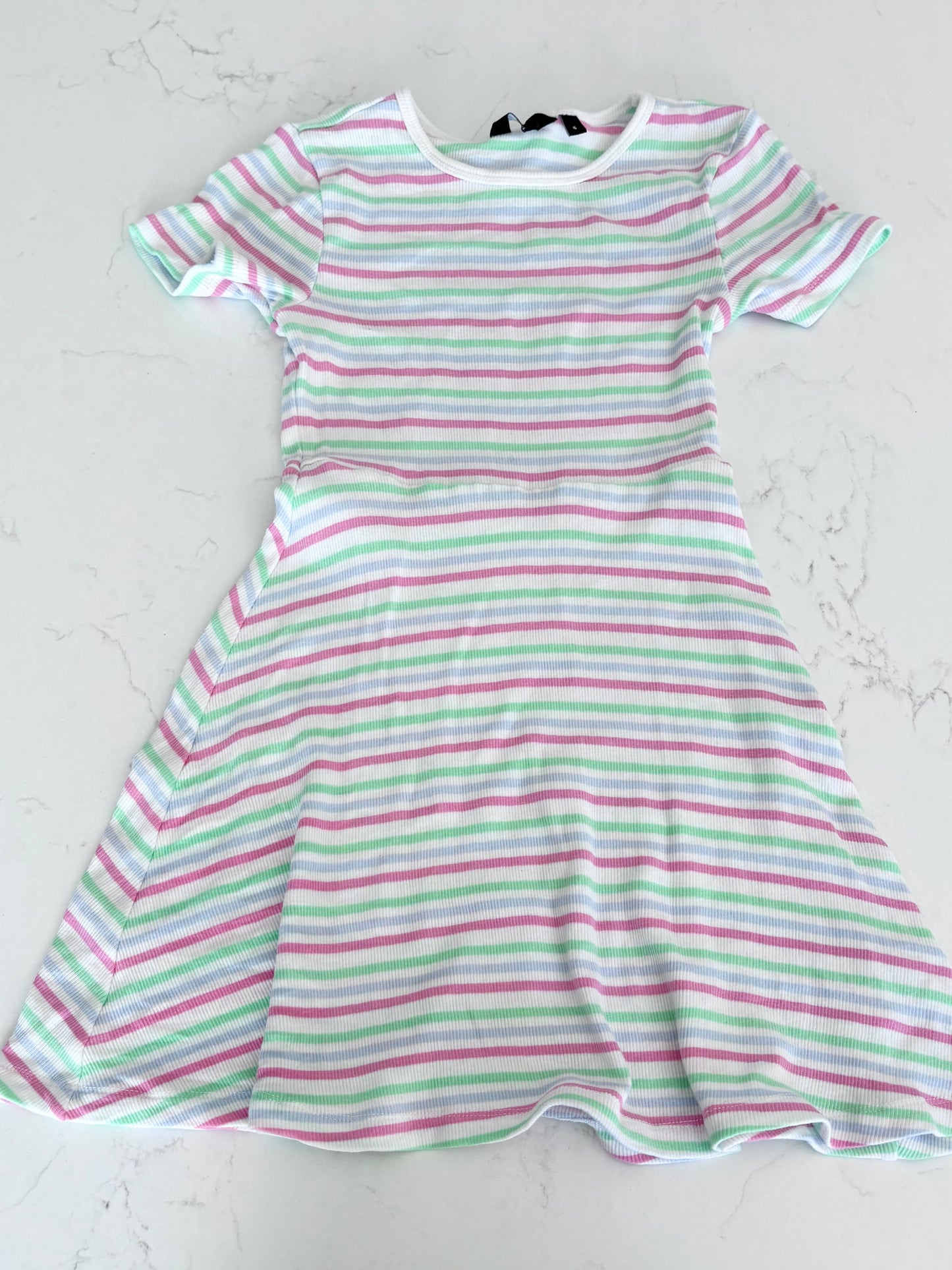 Tag-Robe-6T