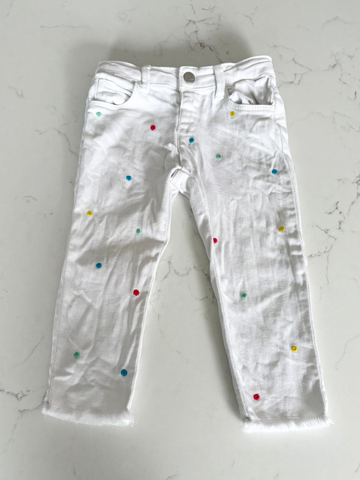 Zara-Jeans-18/24 mois ( imperfection sur poche arrière )