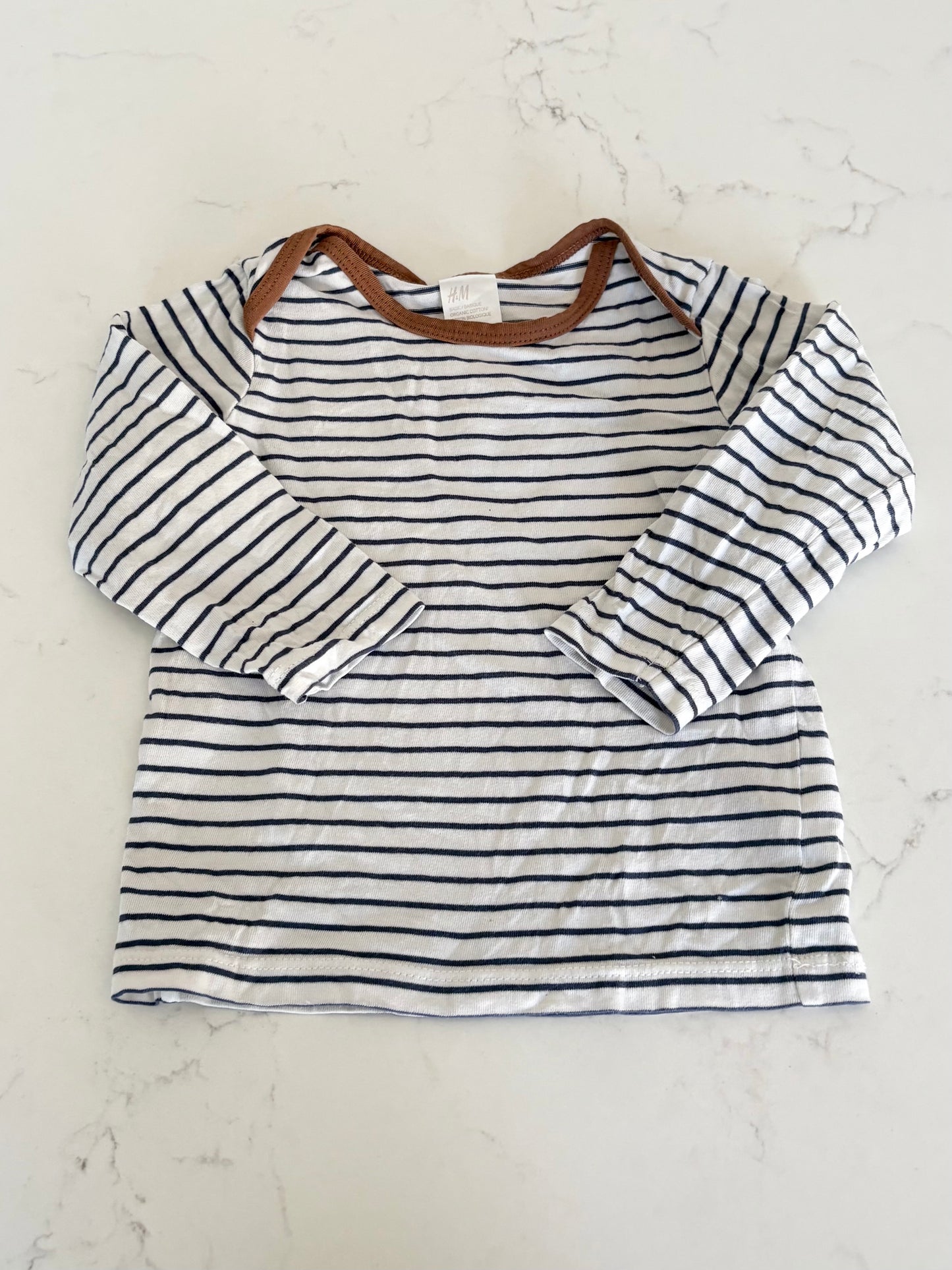 H&M-Chandail-4/6 mois