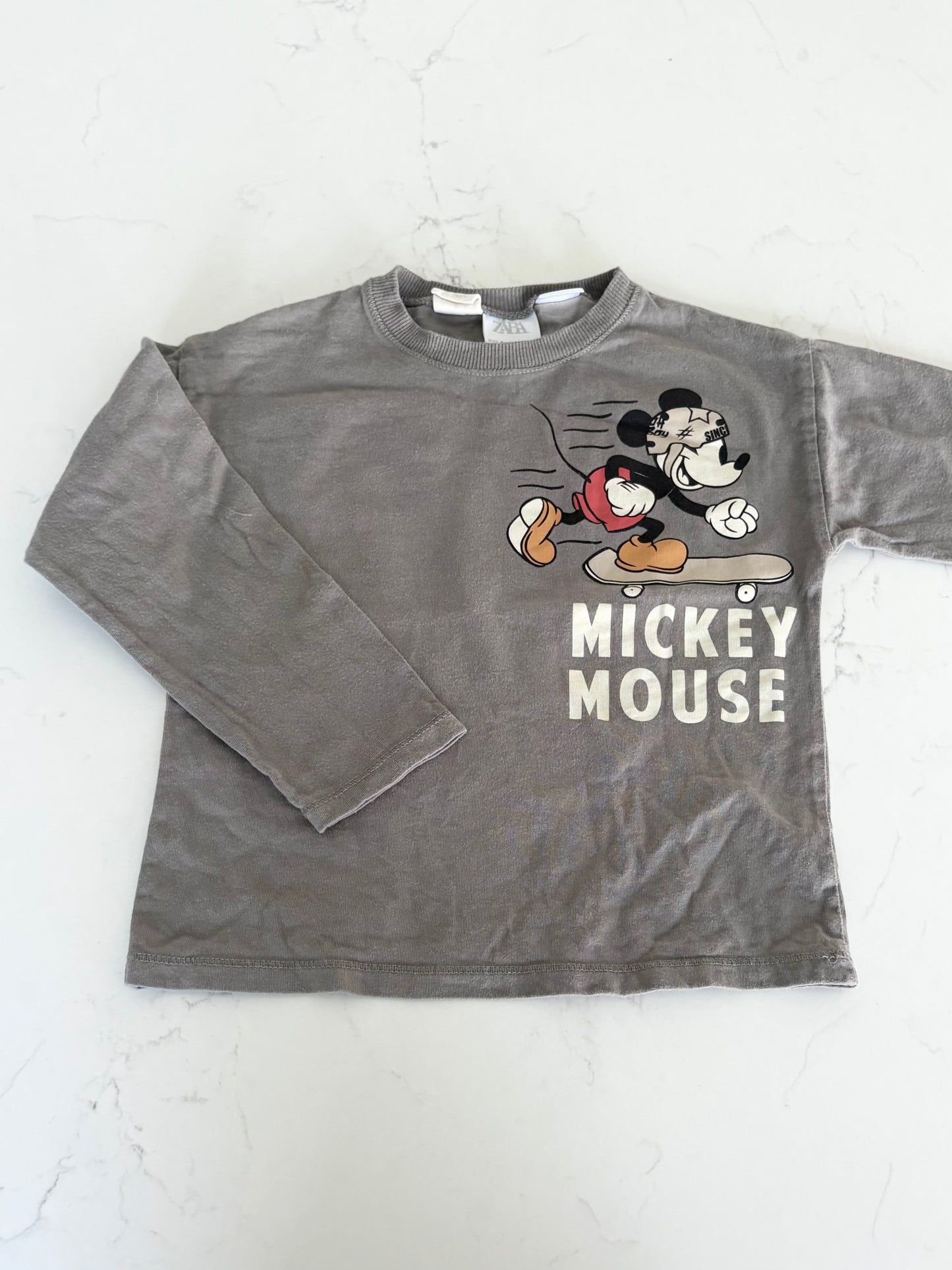 Zara/Disney-Chandail-18/24 mois