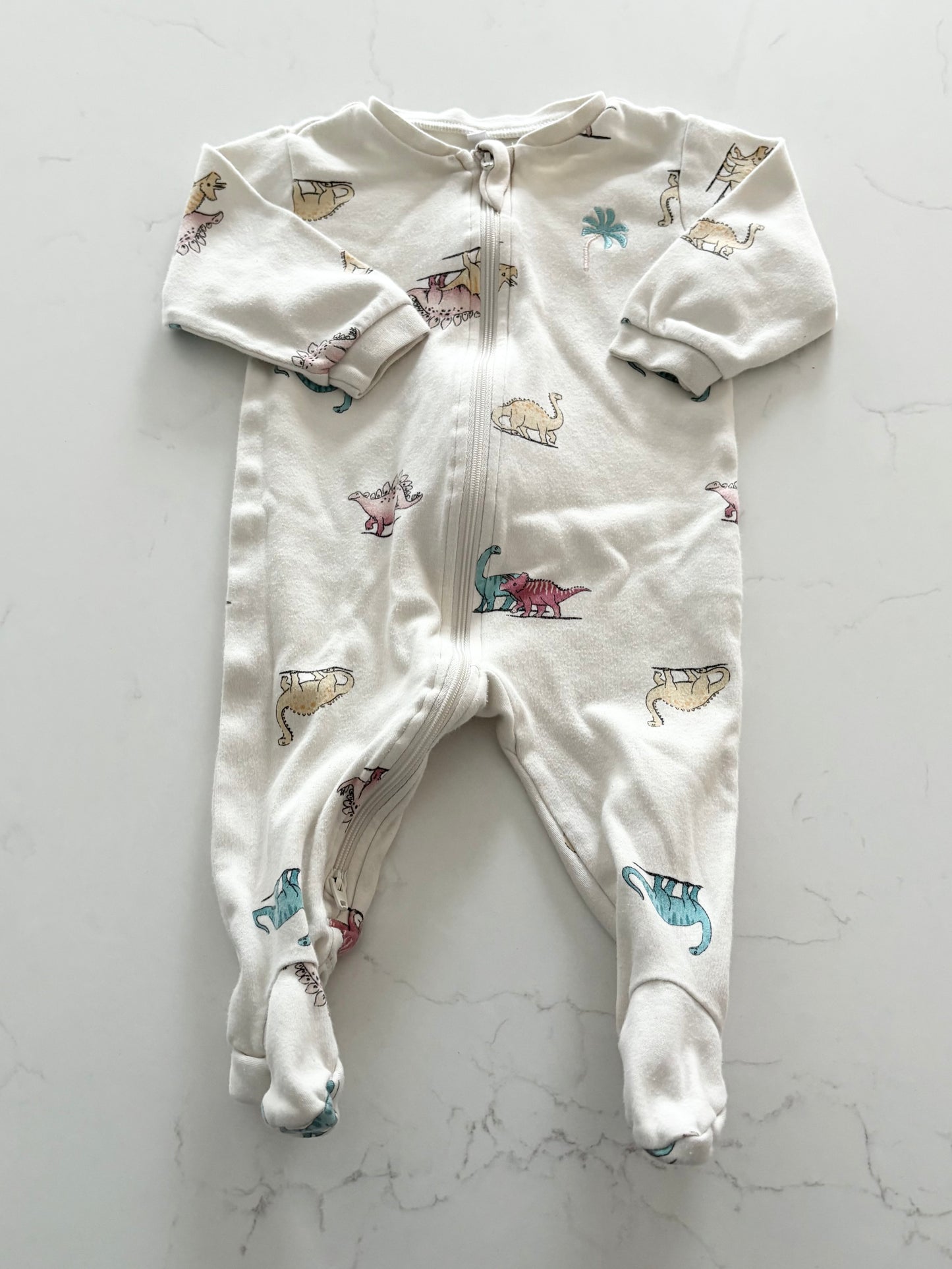 Pekkle-Pyjama-6 mois ( légère imperfection)