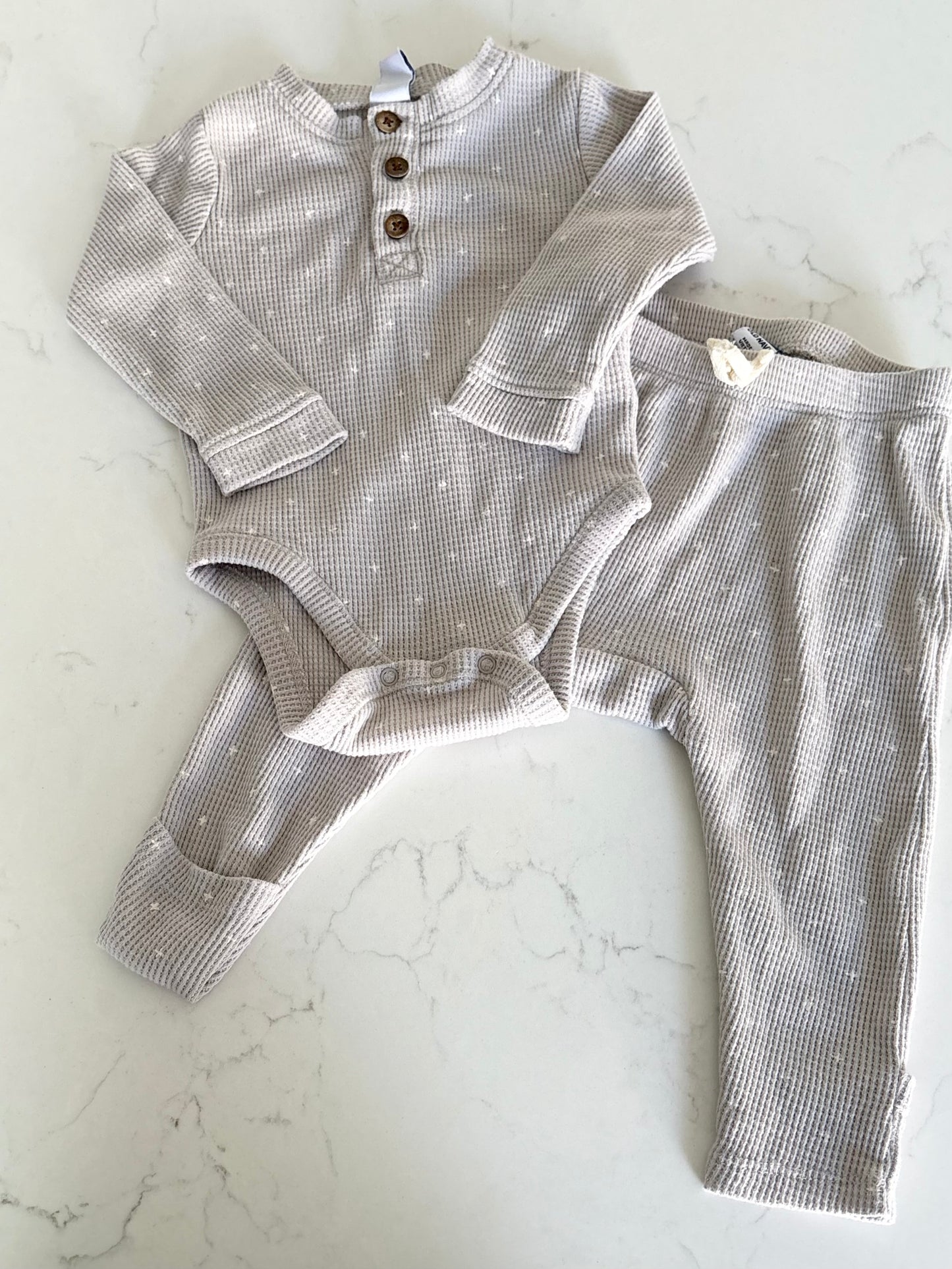 Old Navy-Ensemble-0/3 mois