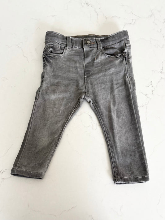 Zara-Jeans-6/9 mois