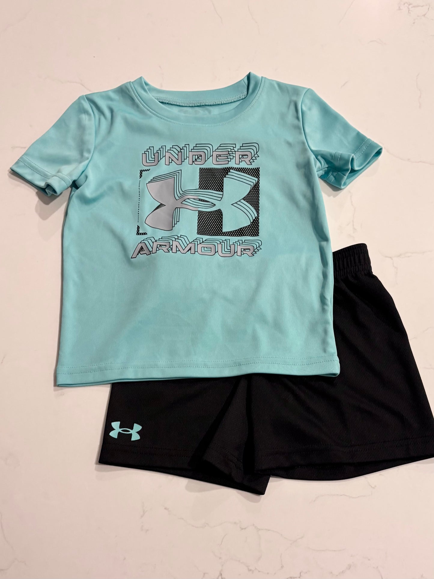 Under Armour-Ensemble-2T
