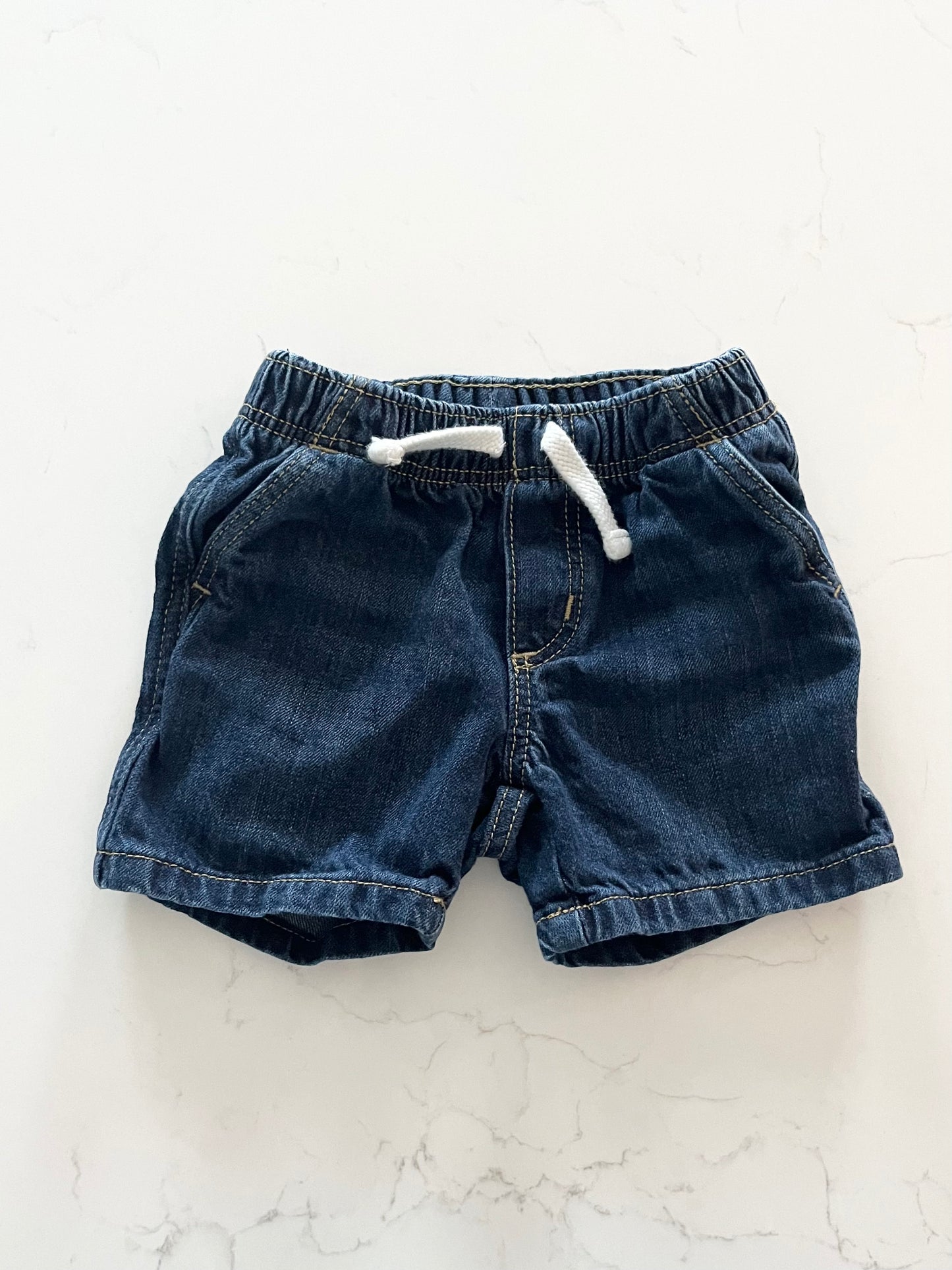 Old Navy-Short jeans-12/18 mois