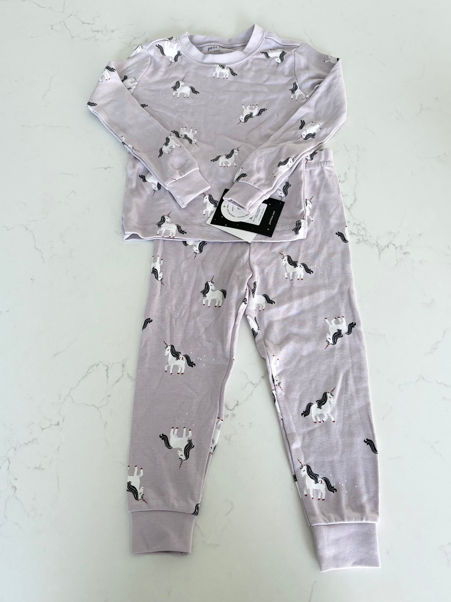 Neuf-Petit lem-Pyjama-24 mois