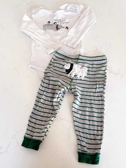 Carters-Ensemble-24 mois
