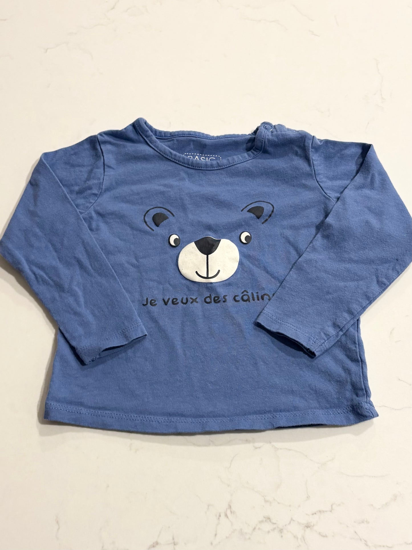 Chandail-24 mois ( fait très petit )