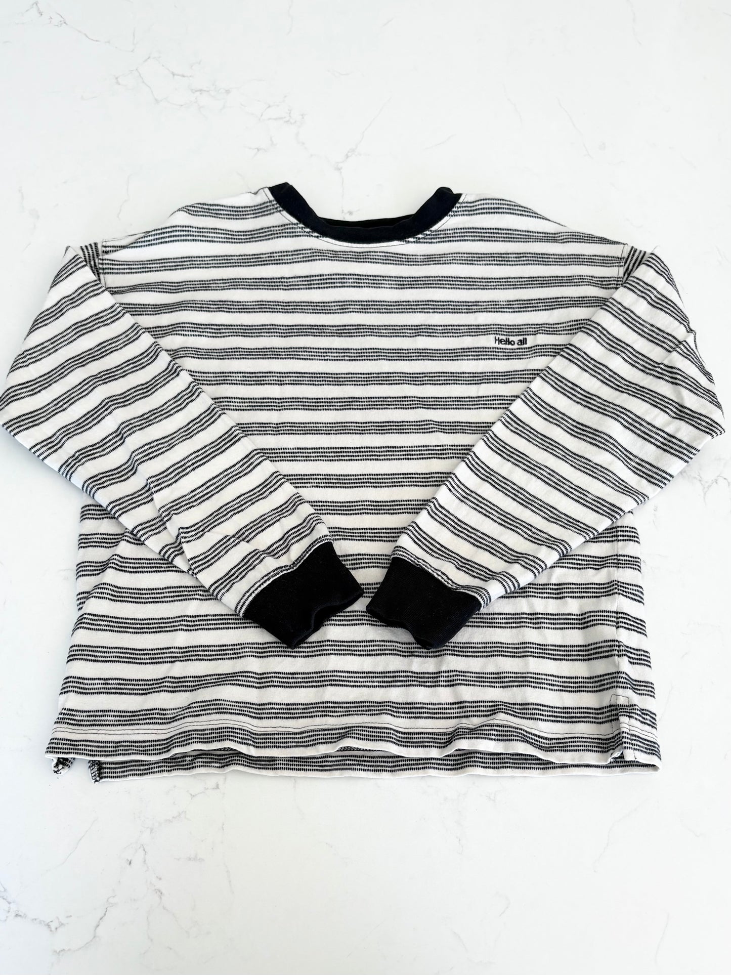 Zara-Chandail-8/9T ( fait petit )