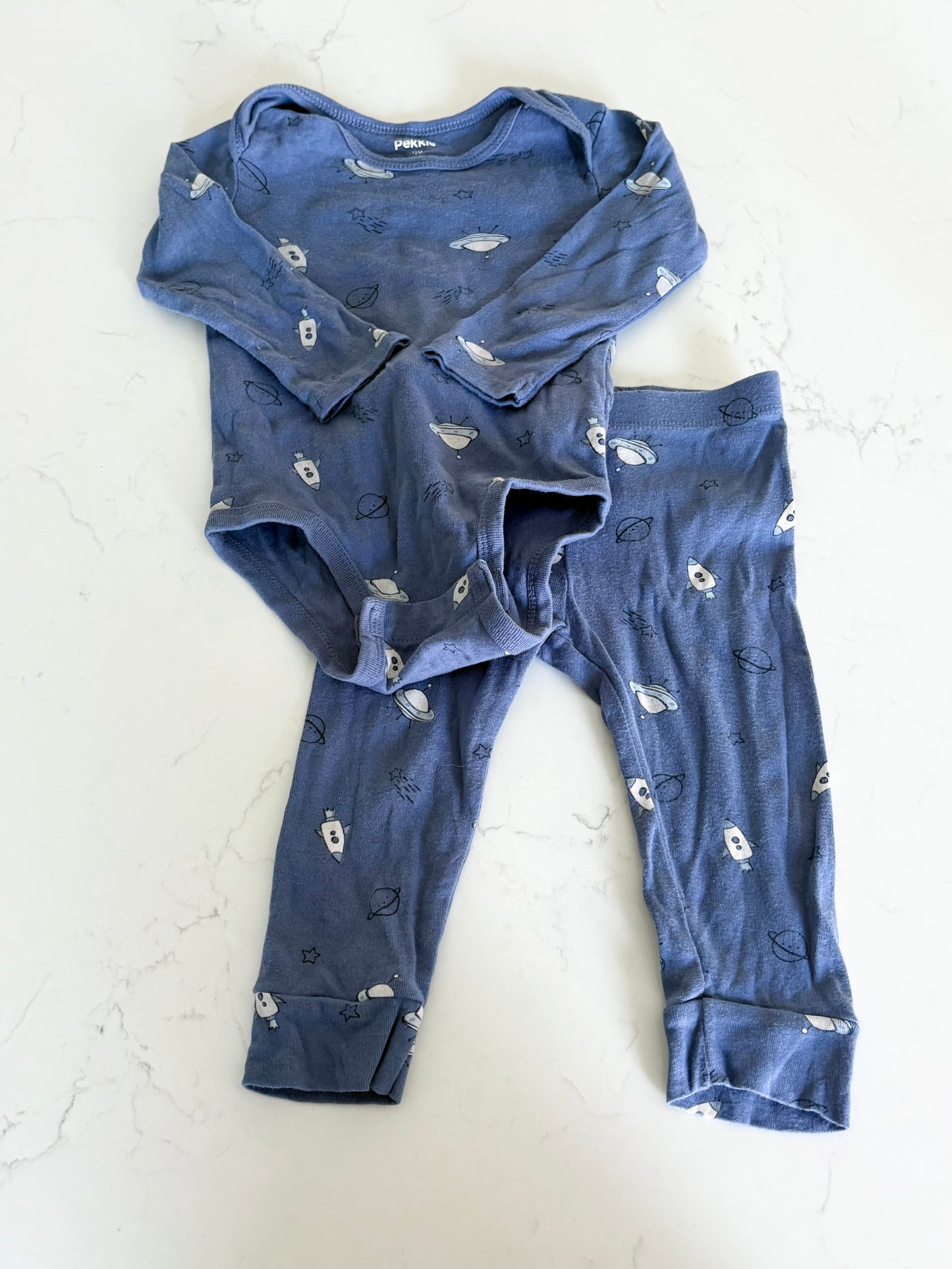 Pekkle-Ensemble-12 mois