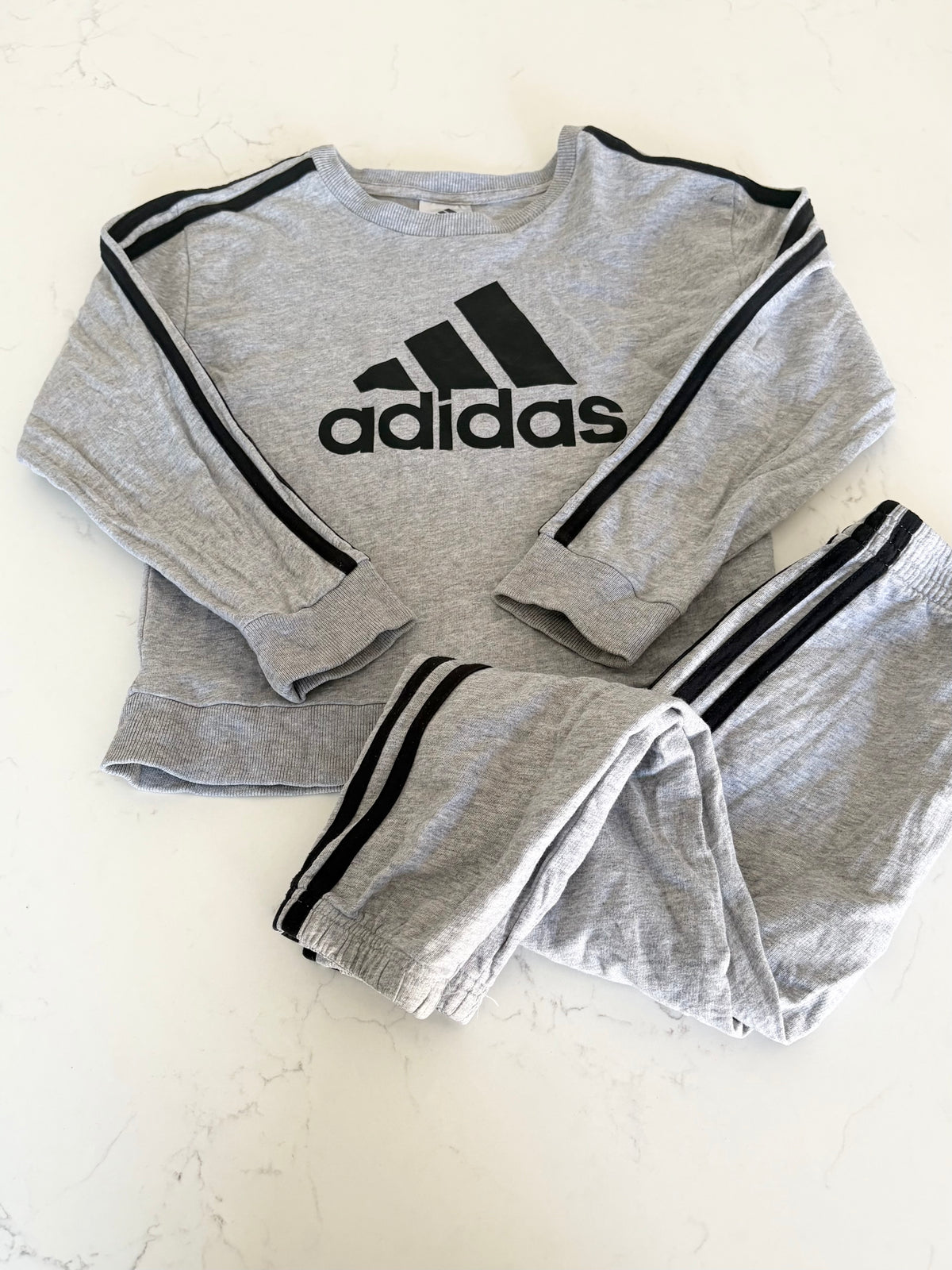 Adidas-Ensemble-6T