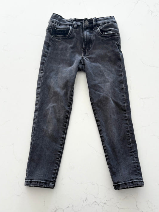 Zara-Jeans-6T