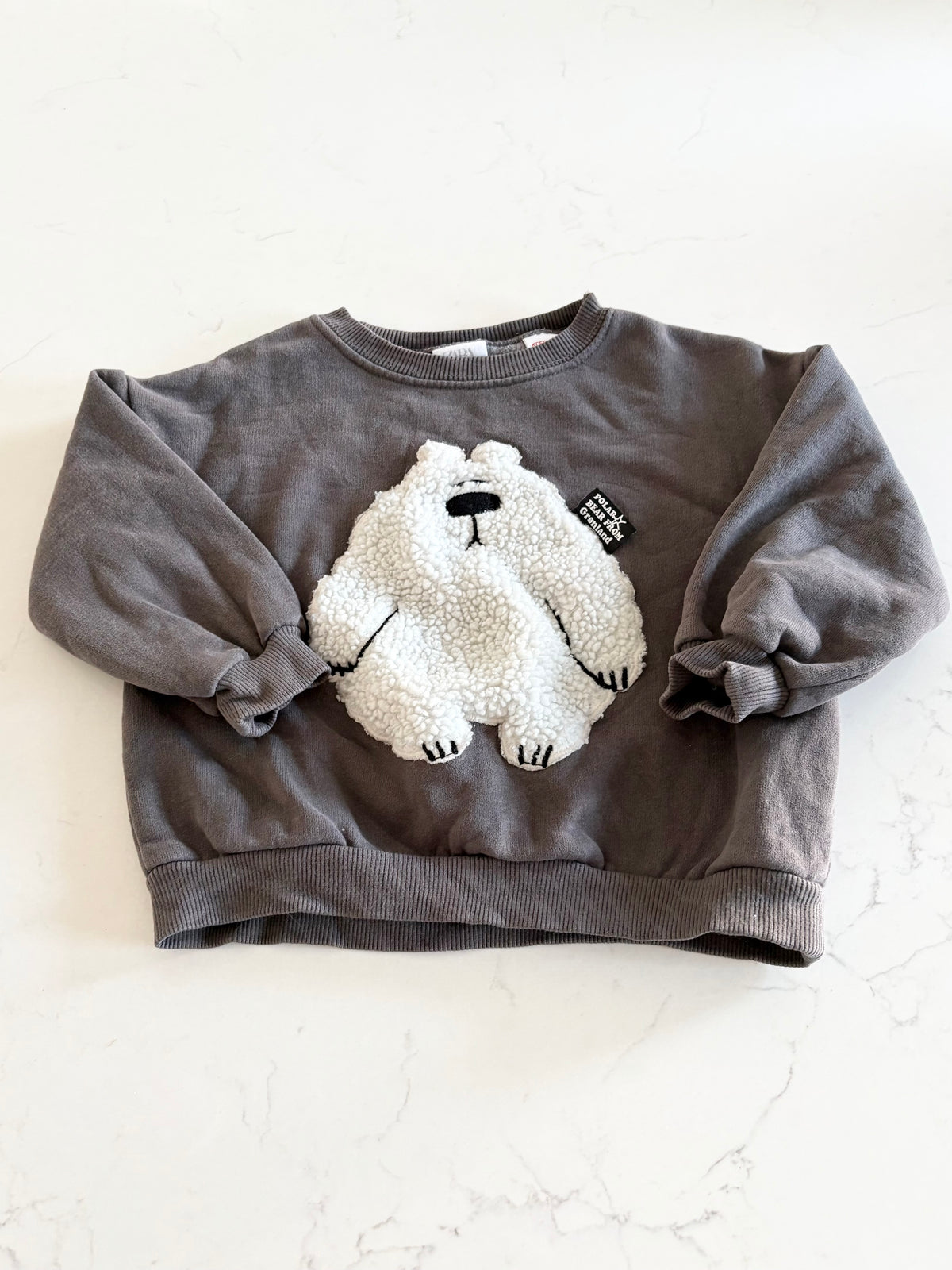 Zara-Crewneck-4T (fait petit )