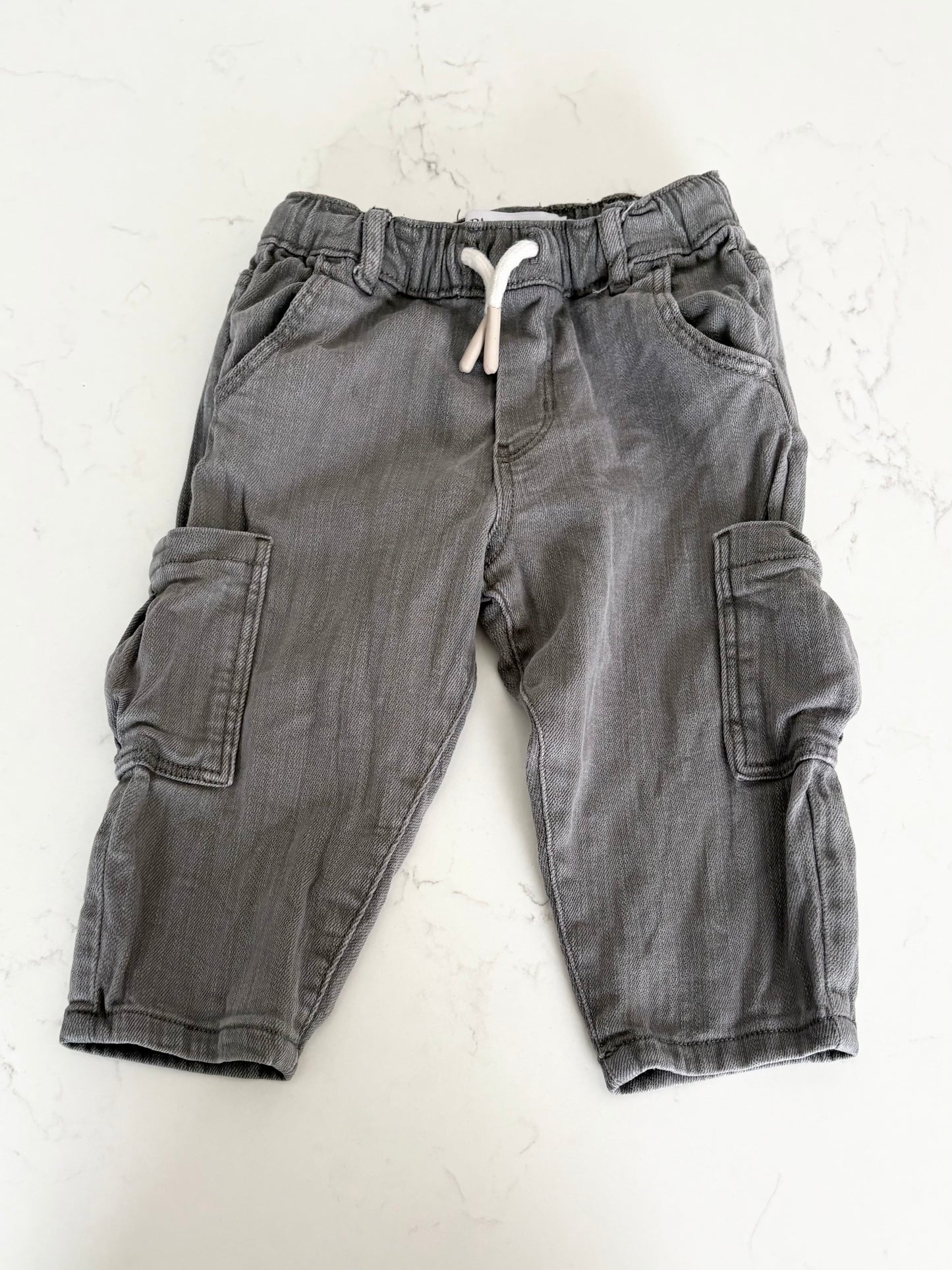 Zara-Jogger-9/12 mois