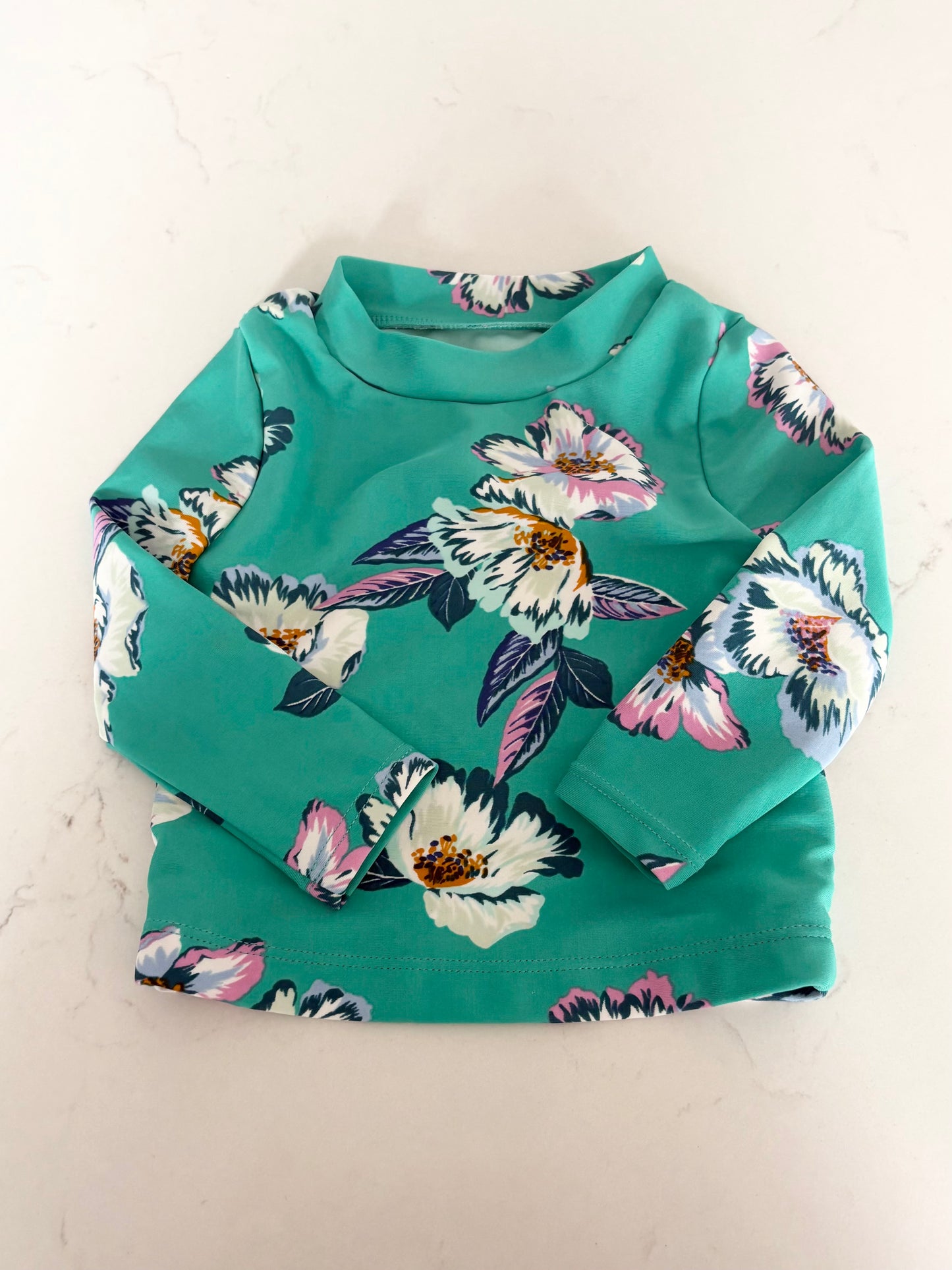 Carters-Rashguard-6 mois