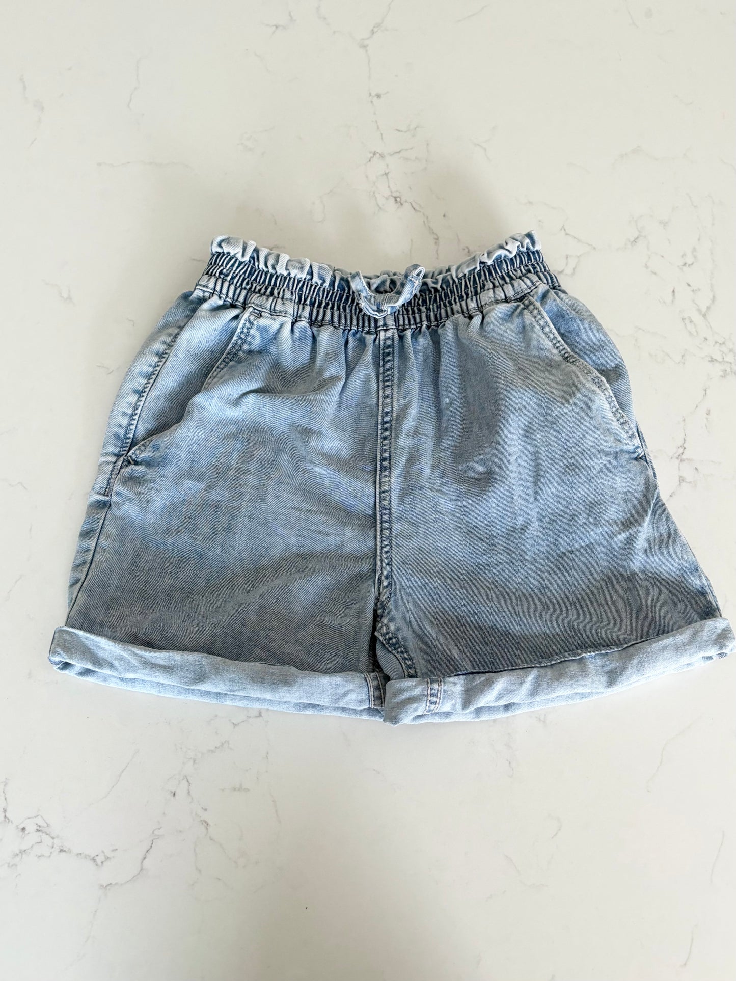 H&M-Short-7/8T