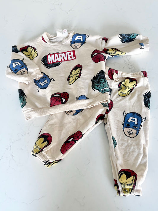 H&M/Marvel-Ensemble-6/9 mois