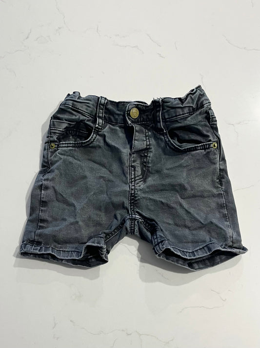 Zara-Short en jeans-12/18 mois