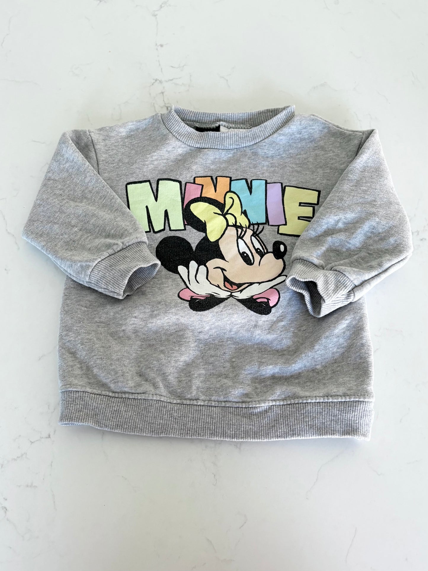 Zara/Disney-crewneck-9/12 mois