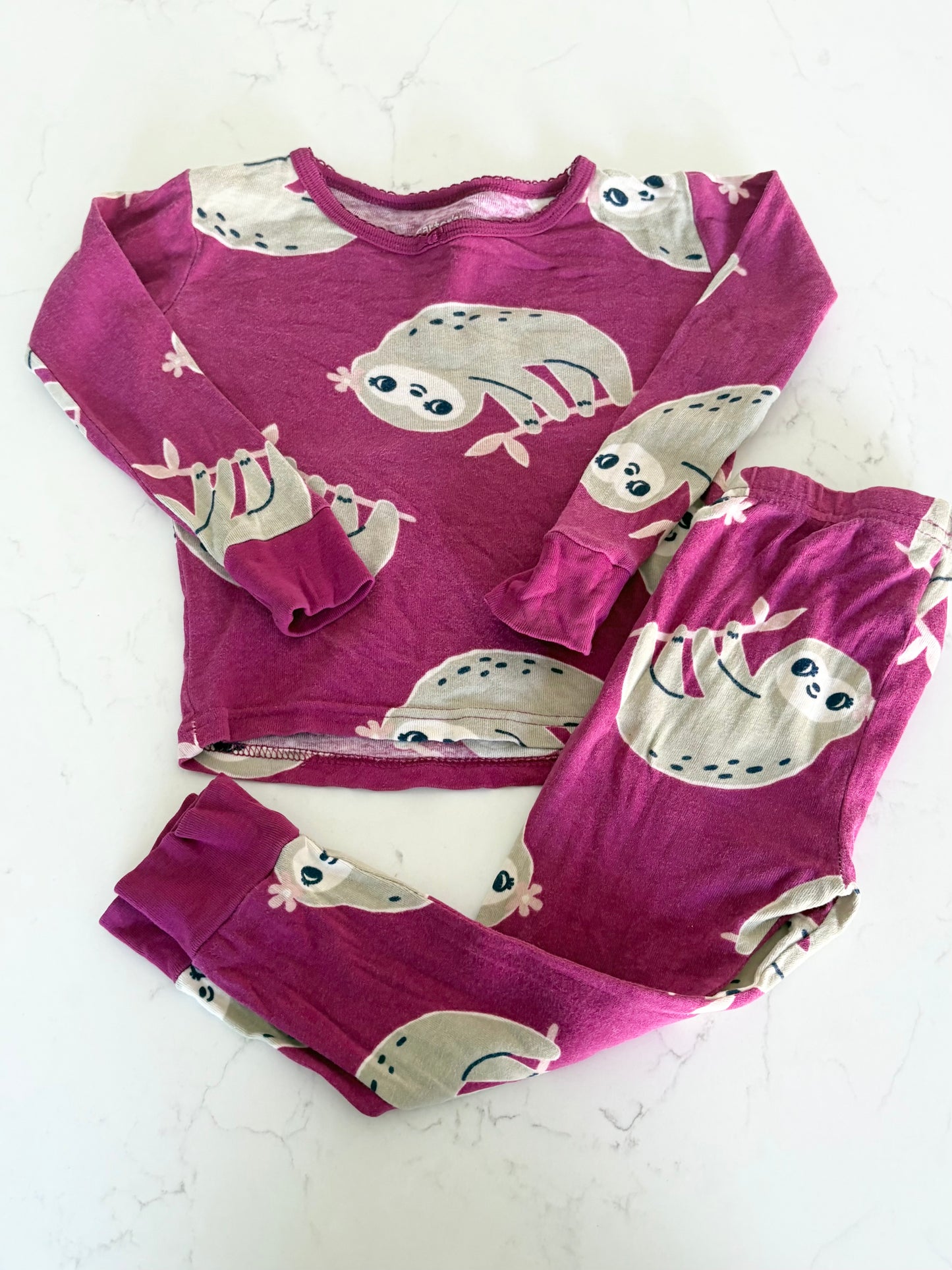 Carters-pyjama-2t