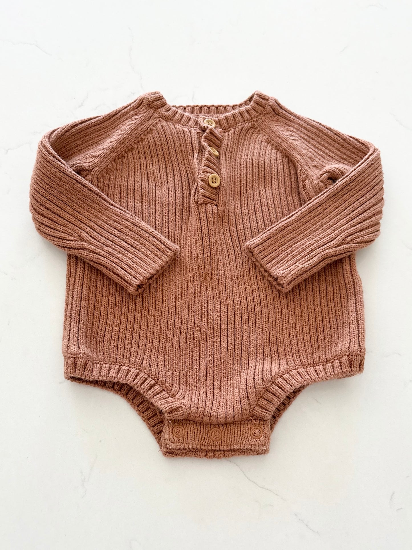 Carters/Little planet-Cache couche-3 mois