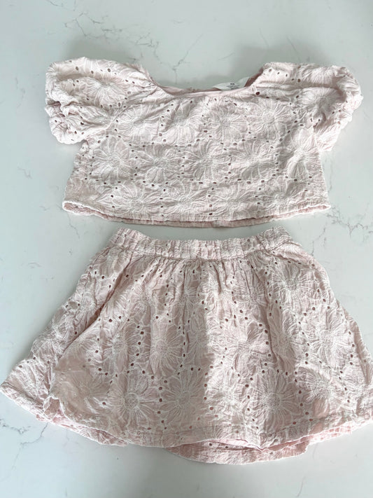 H&M-Ensemble- haut 4/5, bas 5/6