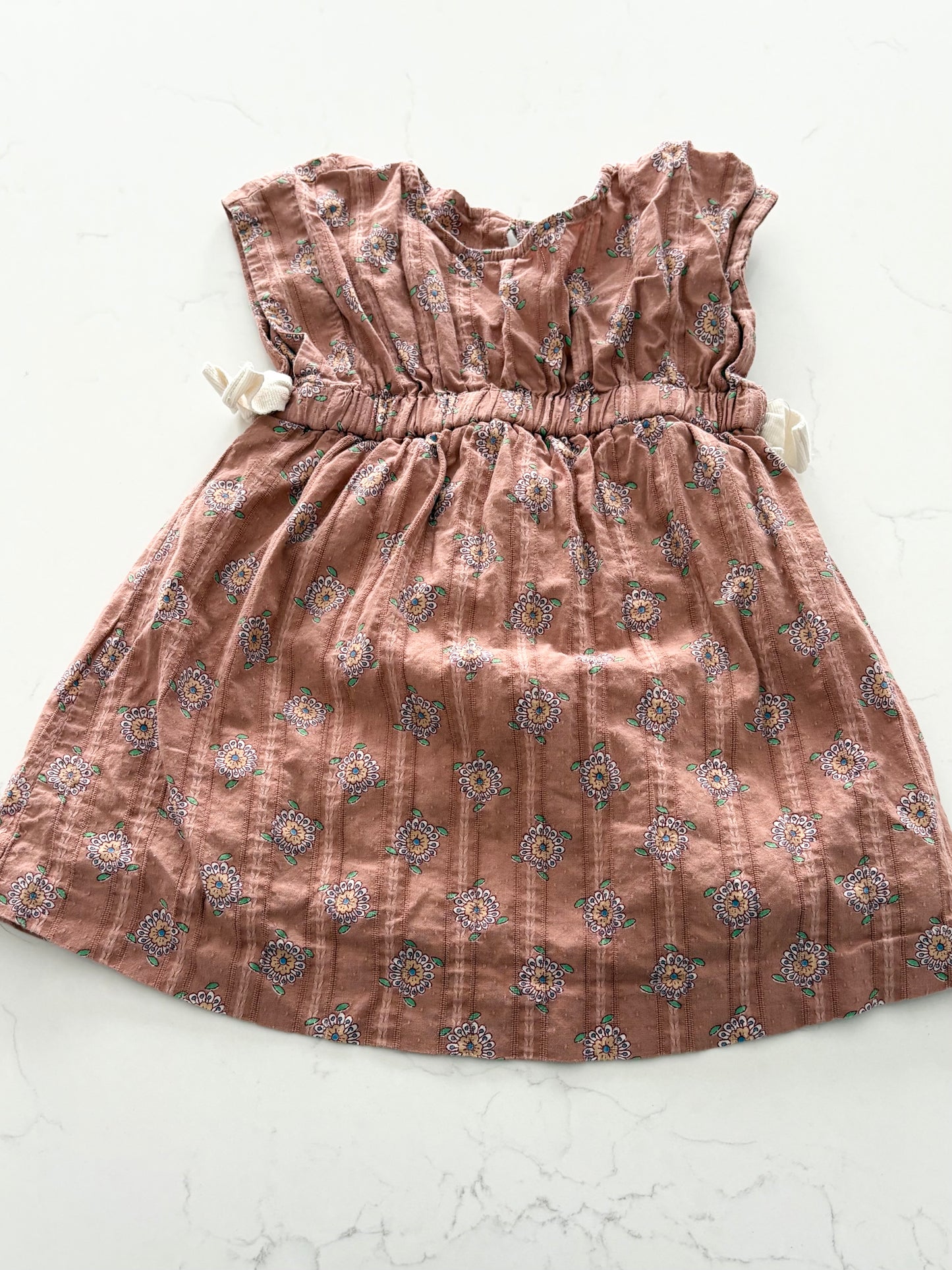 Zara-Robe-3T