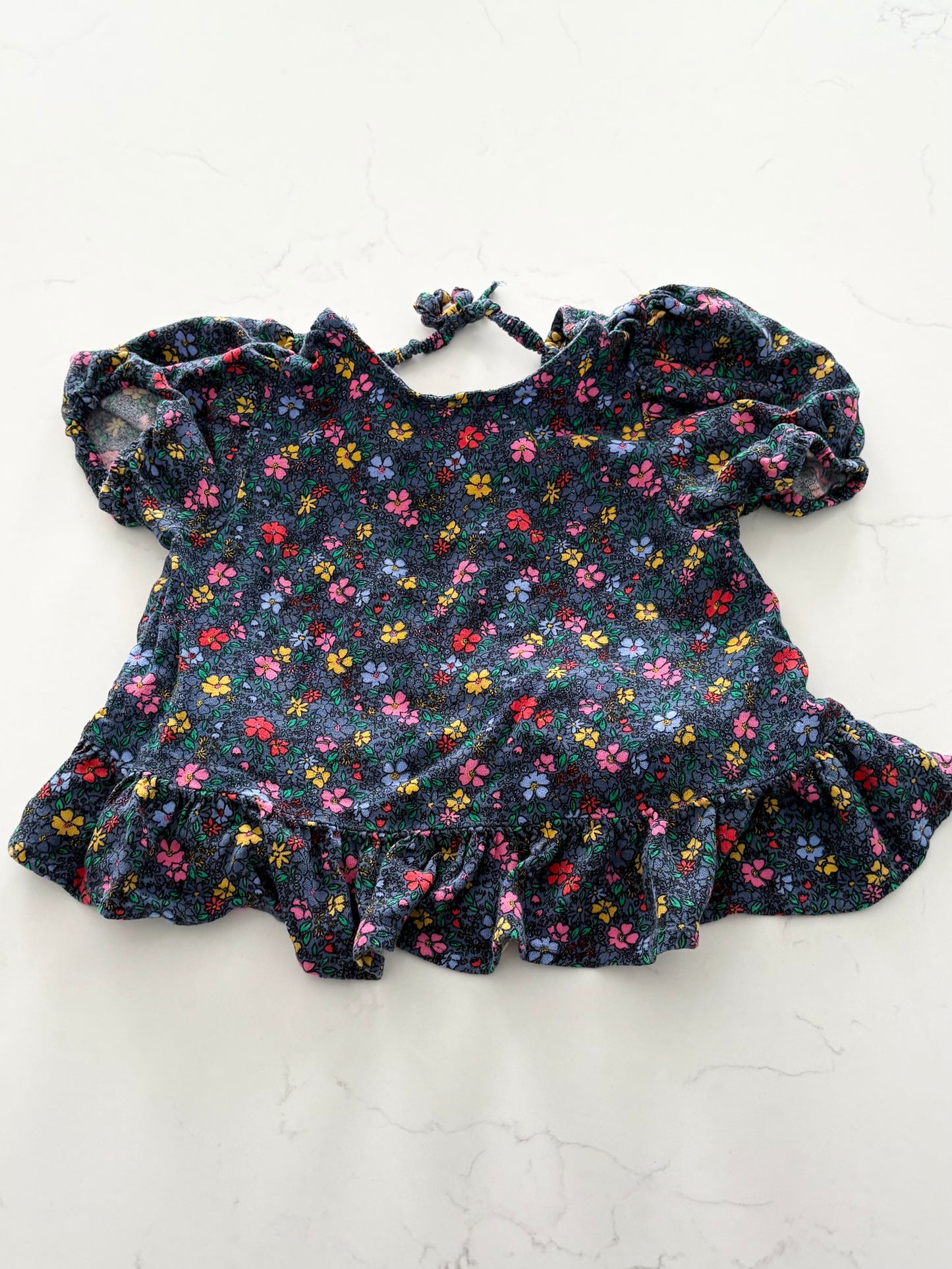 Old Navy-T shirt-4T