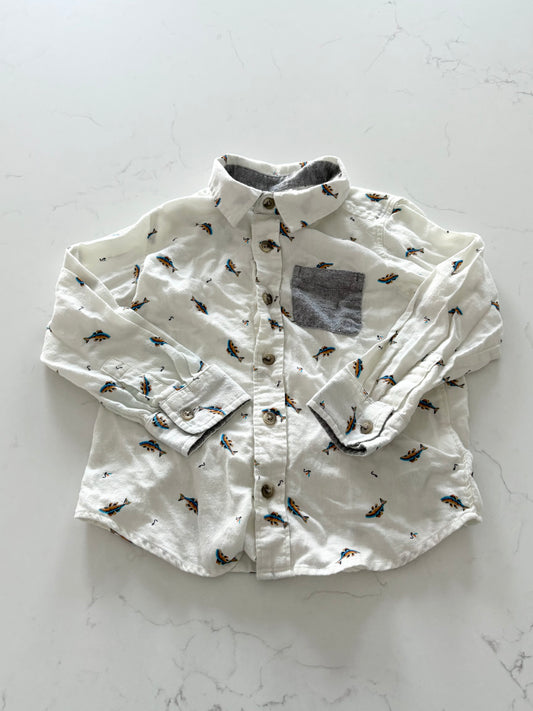 Old Navy-chemise-4T ( légère imperfection)