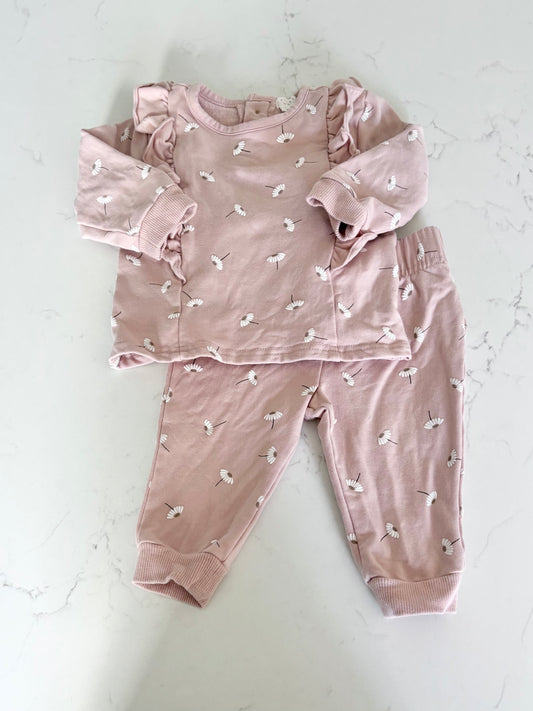 Petit lem/First-Ensemble-9 mois