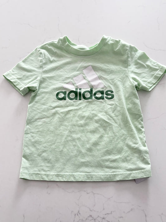 Adidas-T shirt-4T ( légère imperfection)
