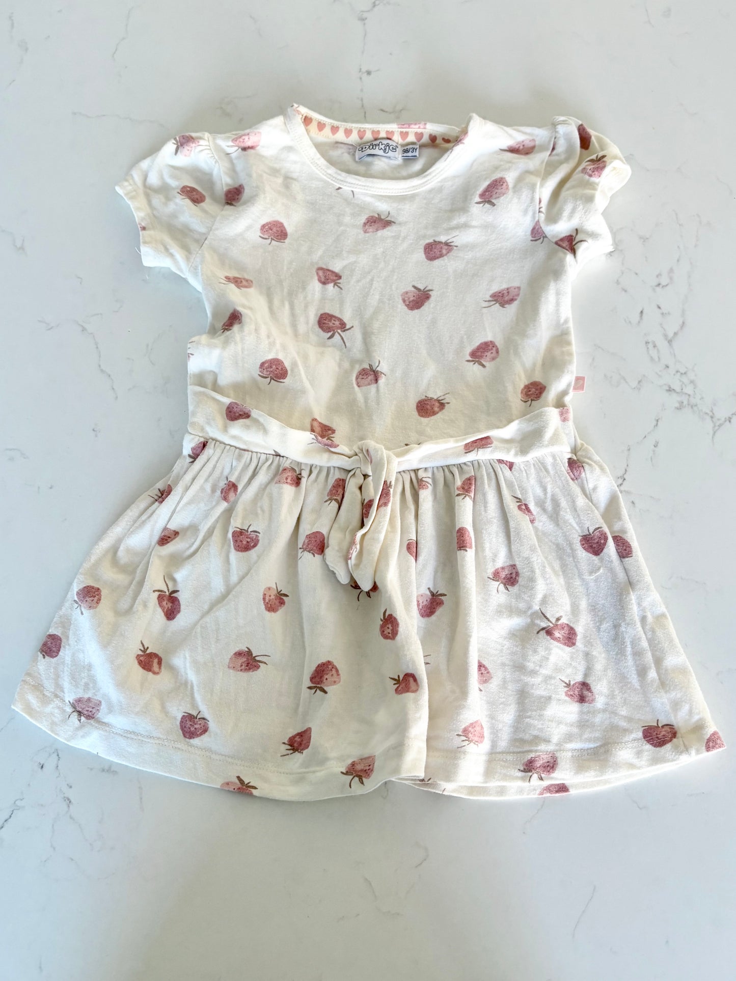 Dirkje-Robe-3T