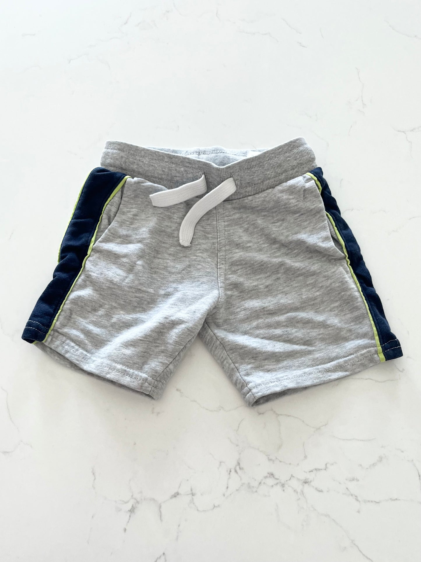 *Imparfait-H&M-Short-2/3T