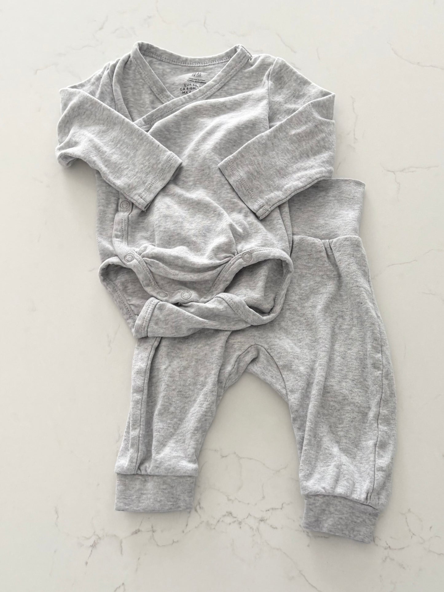 H&M-Ensemble-4/6 mois