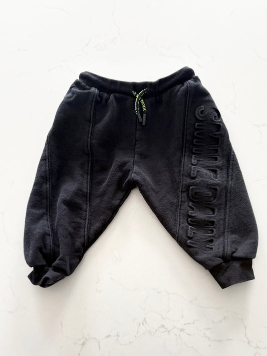 Zara-Joggings-12/18 mois