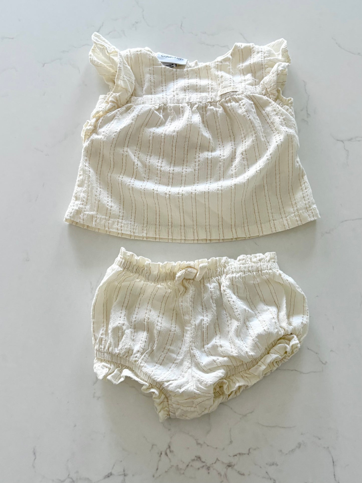 Calvin Klein-Ensemble-3/6 mois