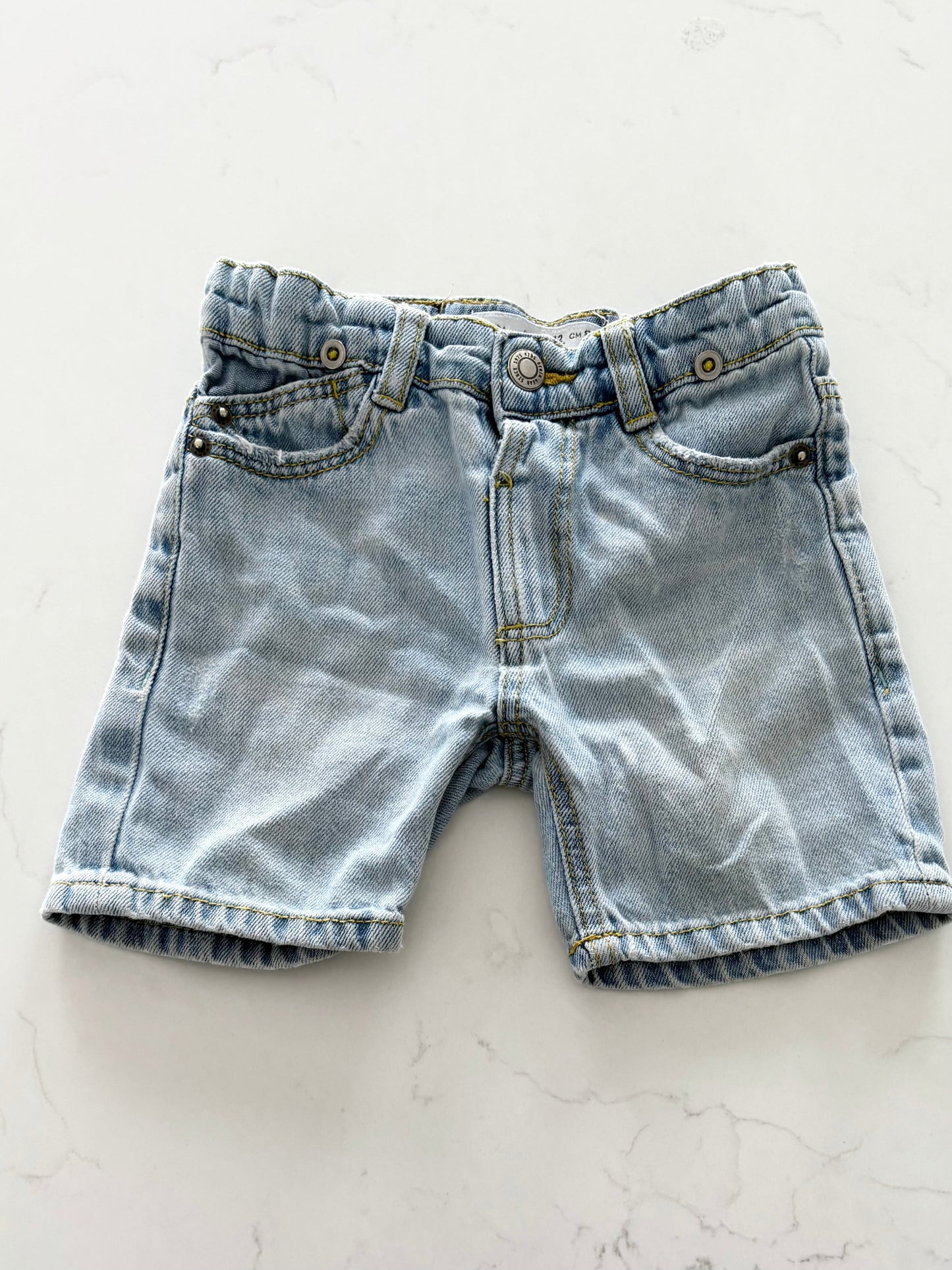 Zara-Short-9/12 mois