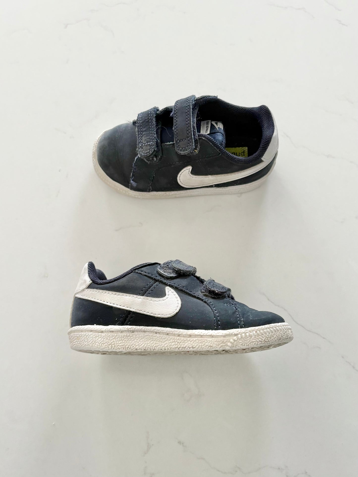 Nike-Souliers-6 ( fait petit et pour pieds  minces )