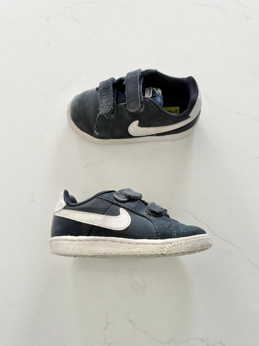 Nike-Souliers-6 ( fait petit et pour pieds  minces )