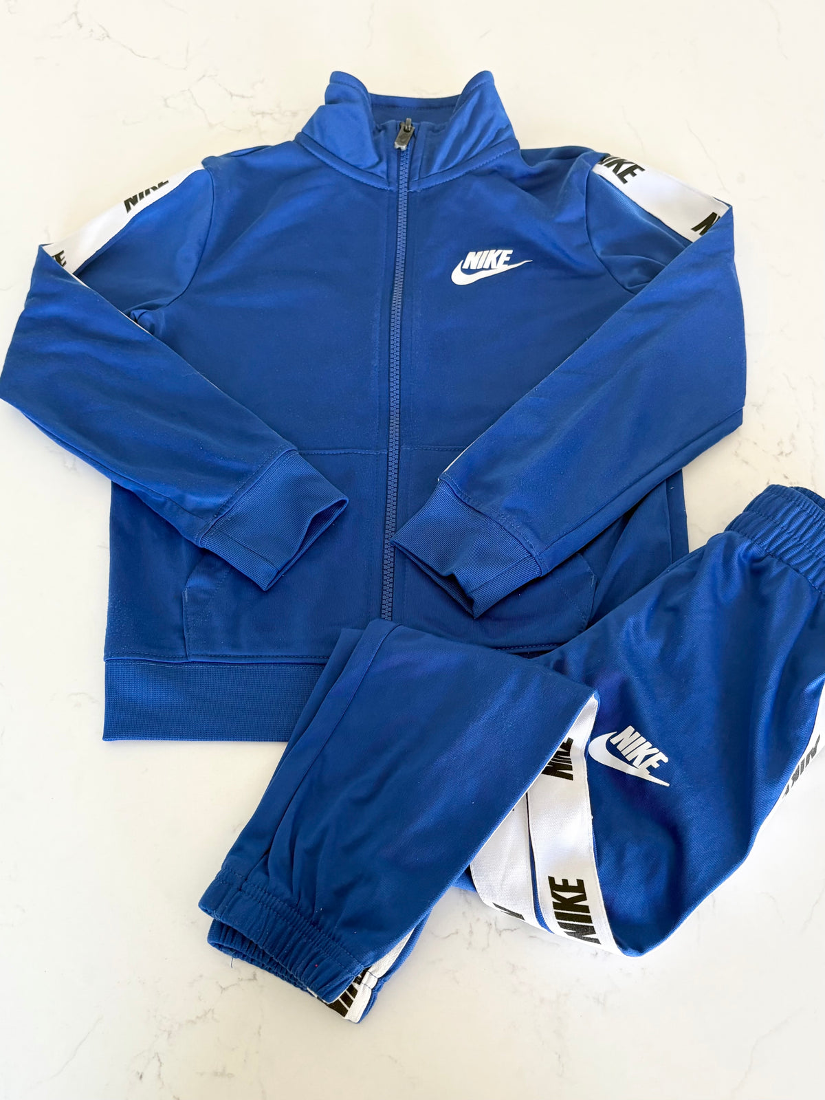 Nike-Ensemble-6T