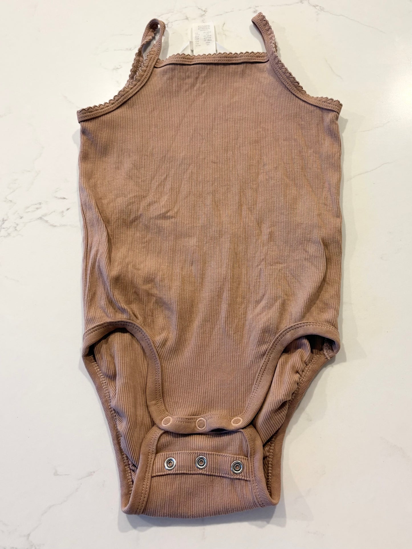 H&M/Adorables-Cache couche-12/18 mois