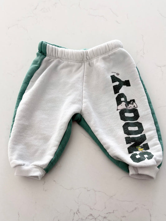 Zara/Snoopy-Jogging-12/18 mois (légère imperfection , fait très petit! )