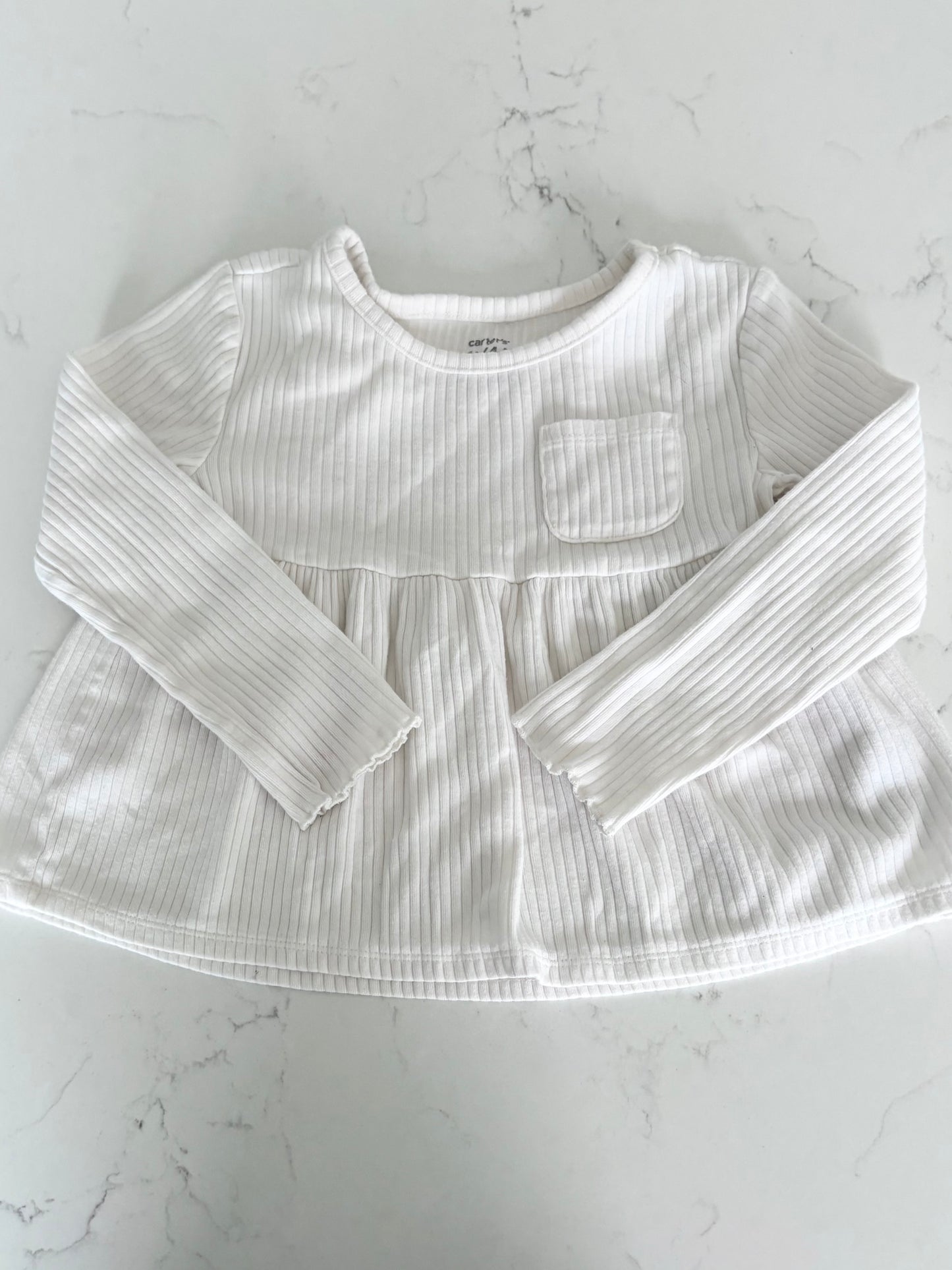 Carters-Chandail-4T (fait petit )