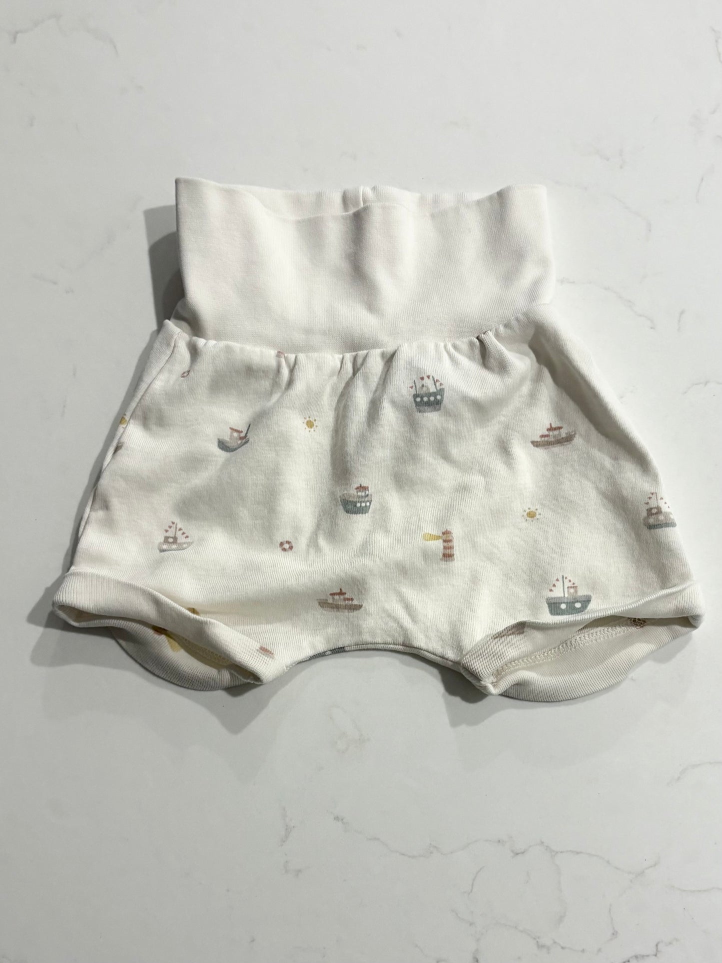 H&M-short-4/6mois
