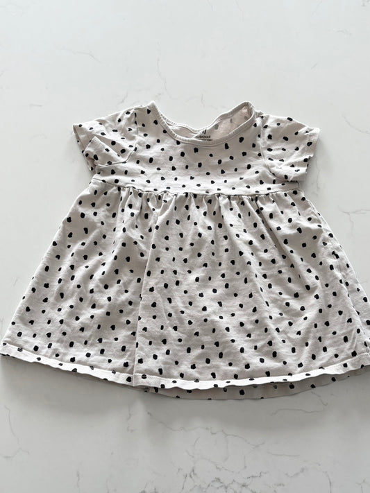 H&M-Robe-12/18 mois