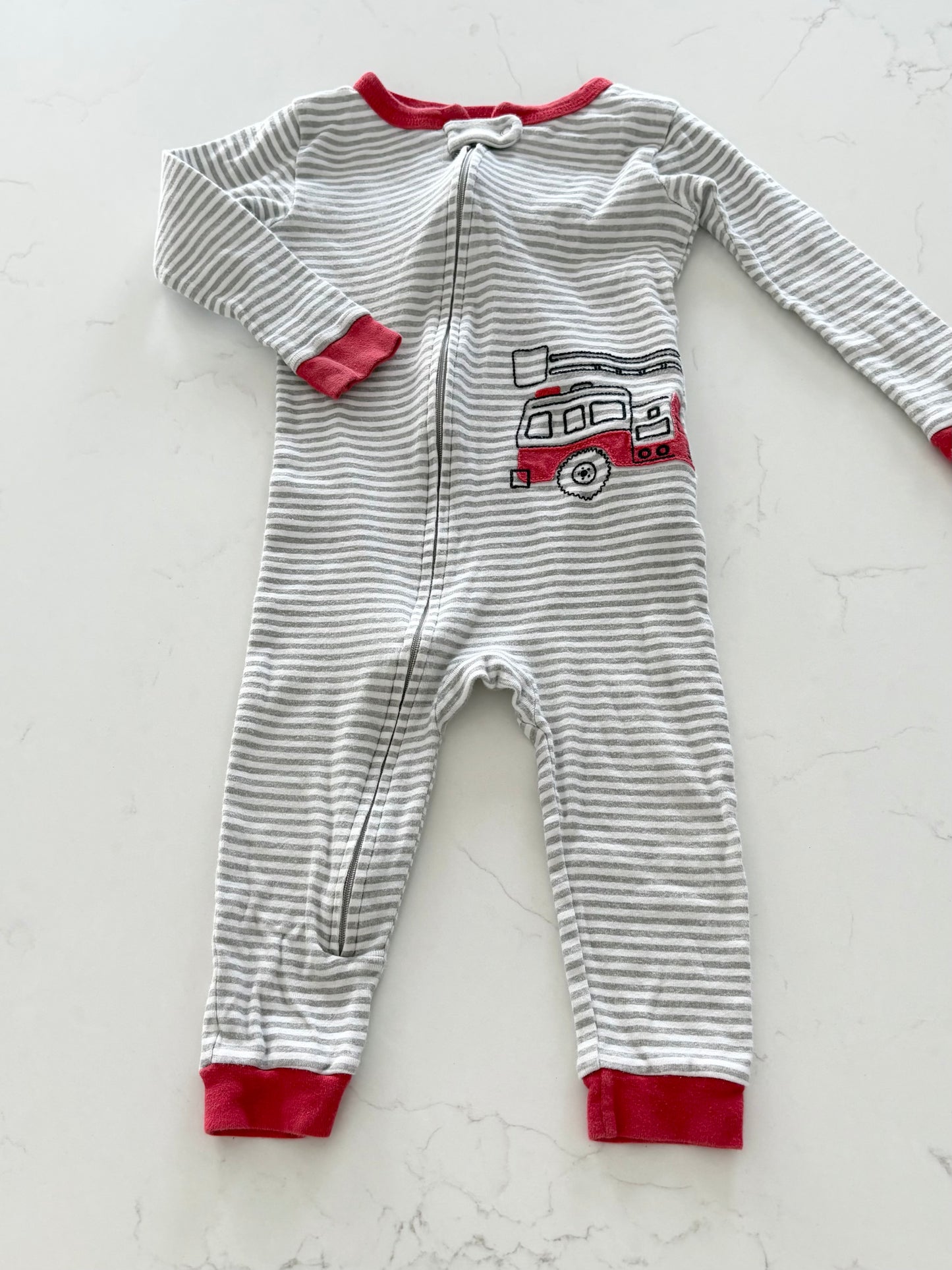 Carters-Pyjama-24 mois
