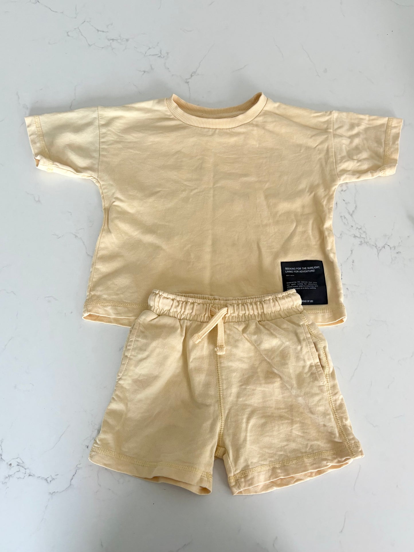 Zara-Ensemble-3T ( très légère imperfection chandail)