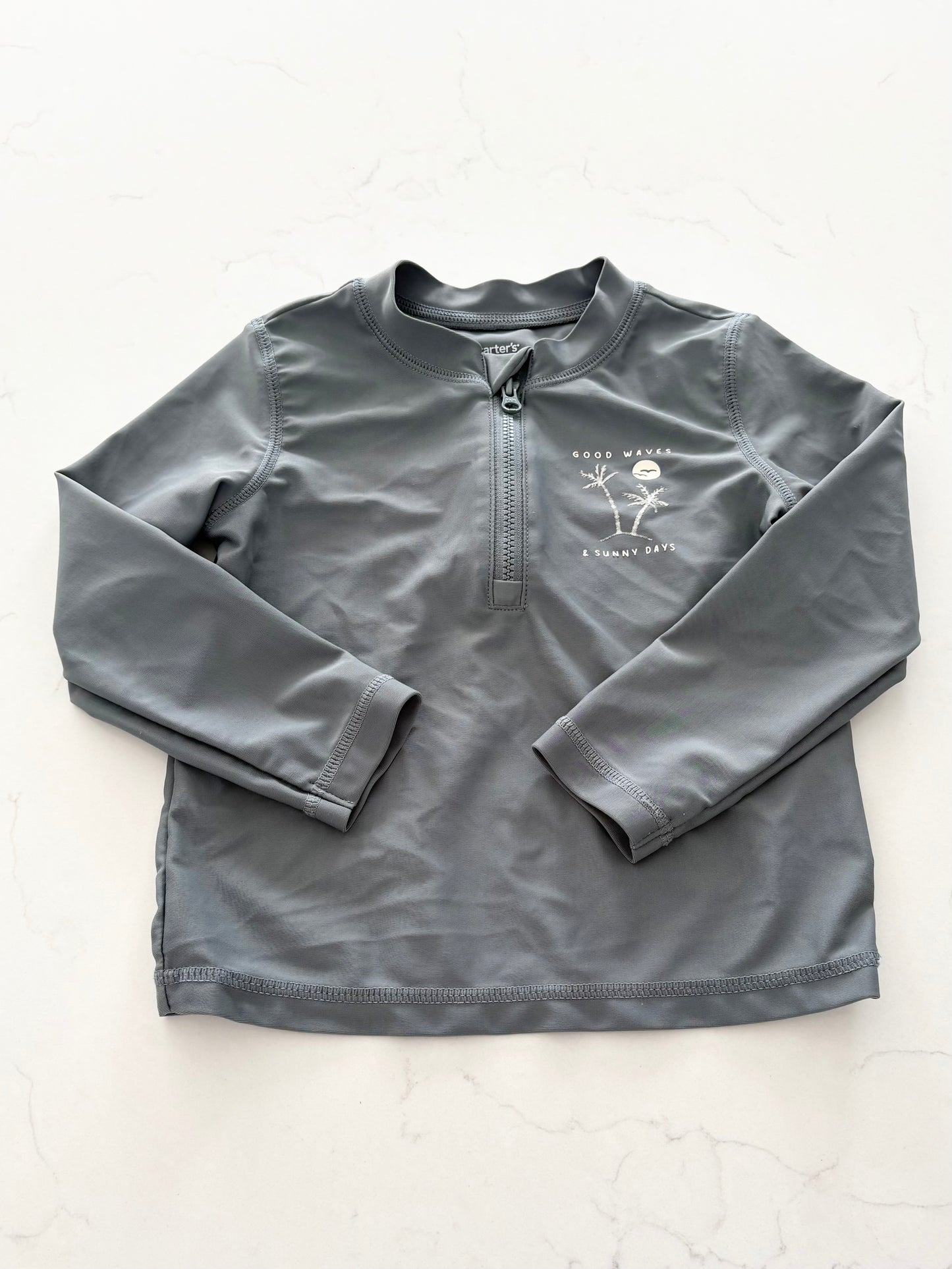 Carters-Rashgurd-24 mois