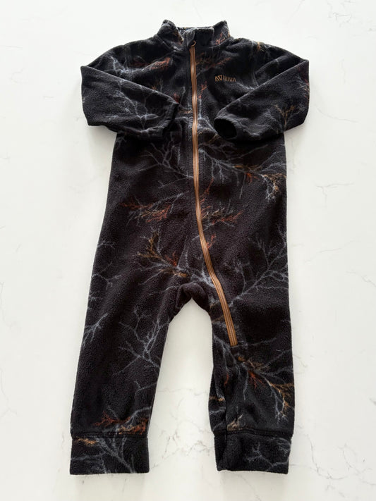 Nano -une pièce polar-18 mois