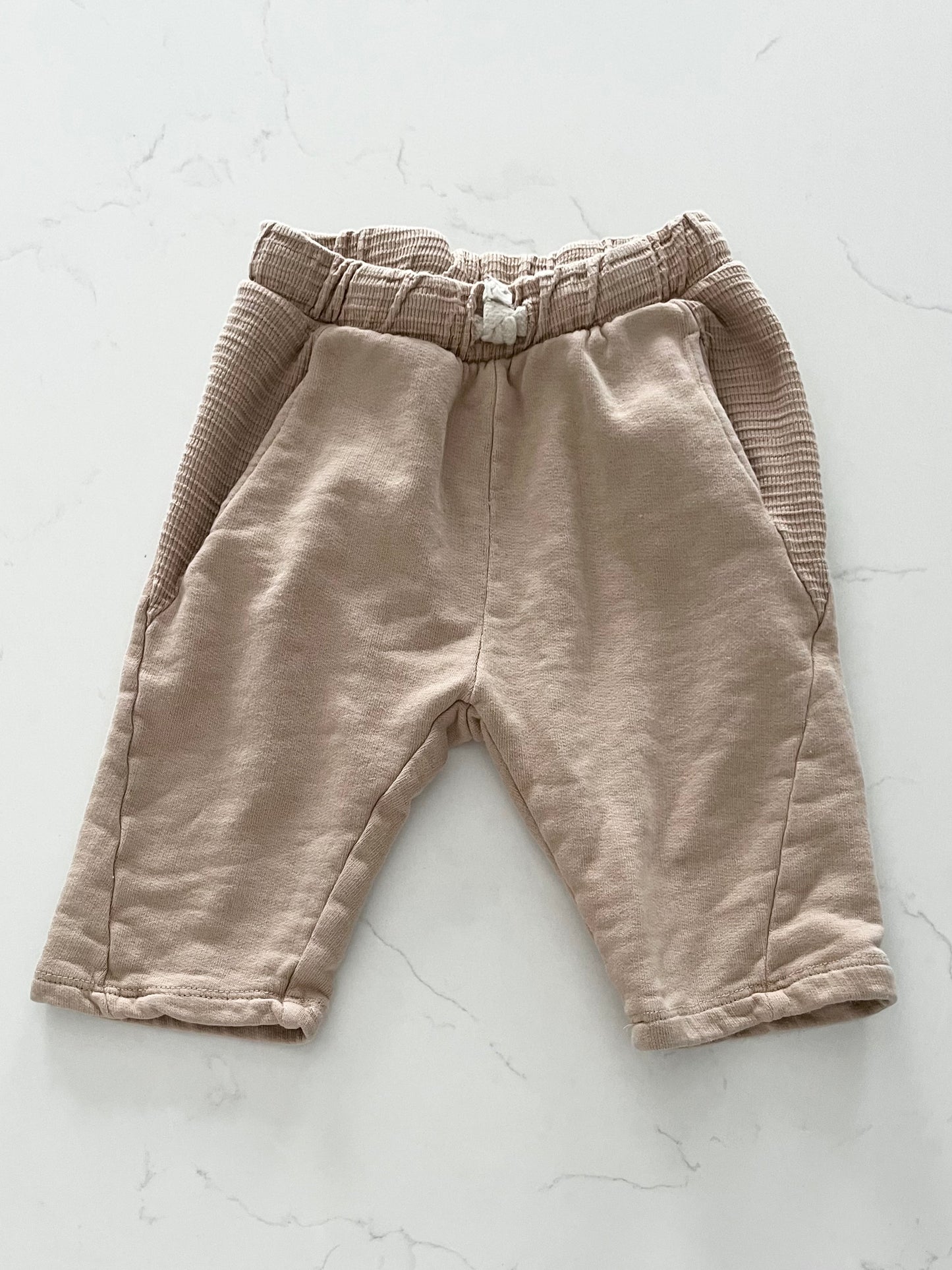 Zara-Pantalon-9/12 mois (fait petit )